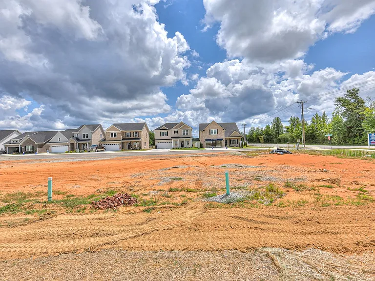 24 Hardwood Rd — Photo 28