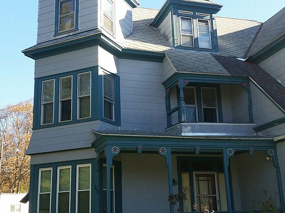 3rd image of 108 Church St #2