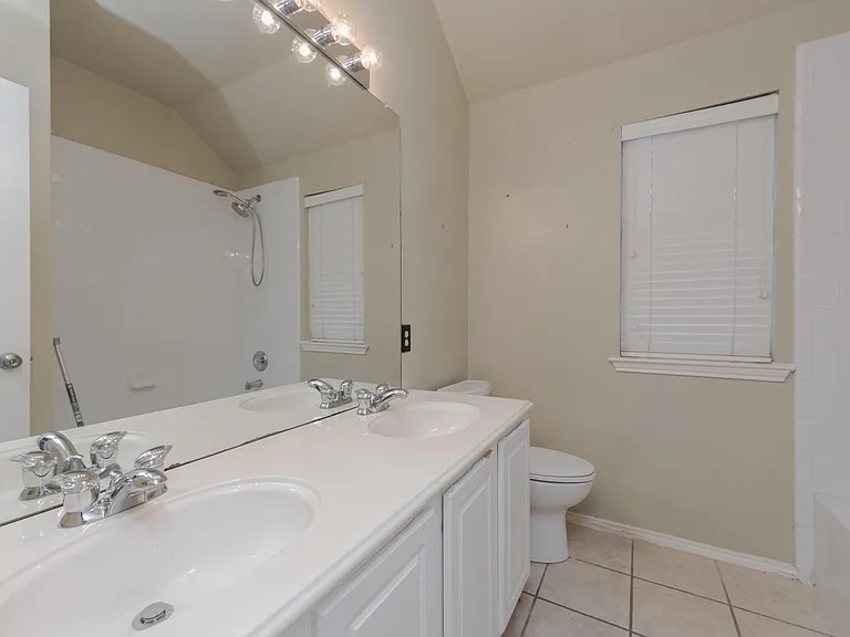 1296 Calistoga Dr — Photo 23