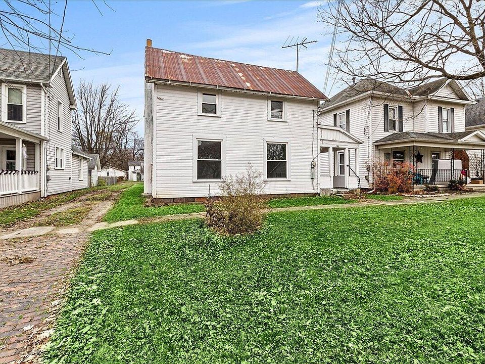 1st image of 130 W Bomford St