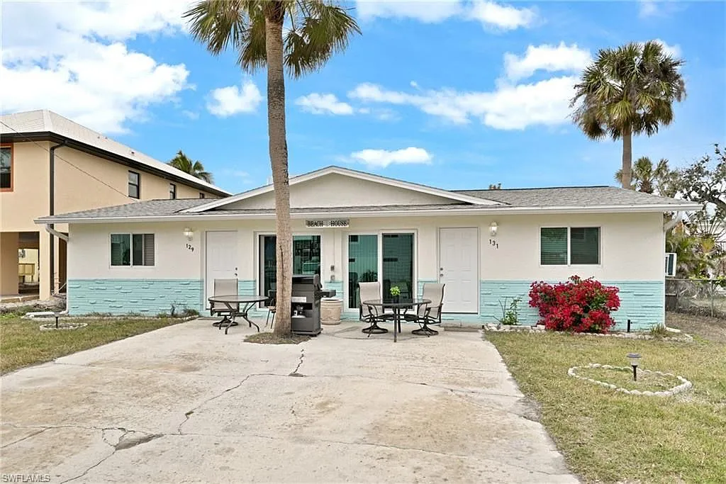 2 bed, 1.0 bath, 700 sqft, $1,980 — Photo 1
