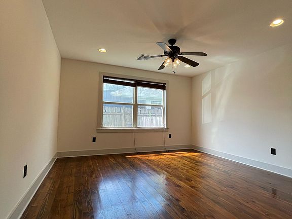 3rd image of 1200 France St