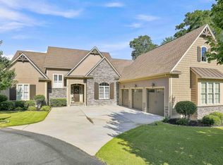 402 Vanderbilt Pkwy, Newnan, GA 30265