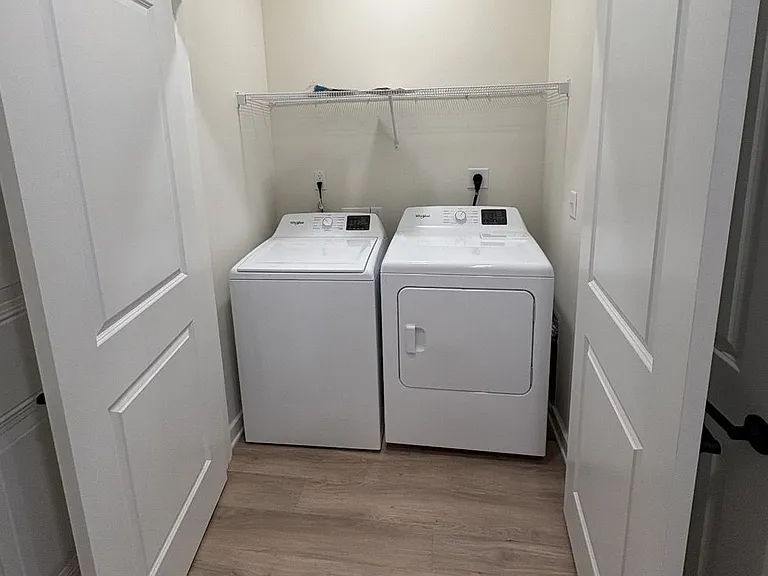 865 Bolivar Dr — Photo 10