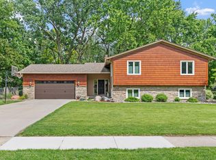 10011 Colorado Rd, Bloomington, MN 55438
