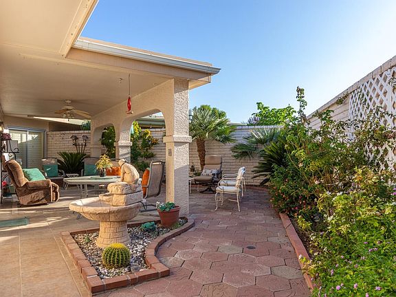 3rd image of 10319 W Loma Blanca Dr