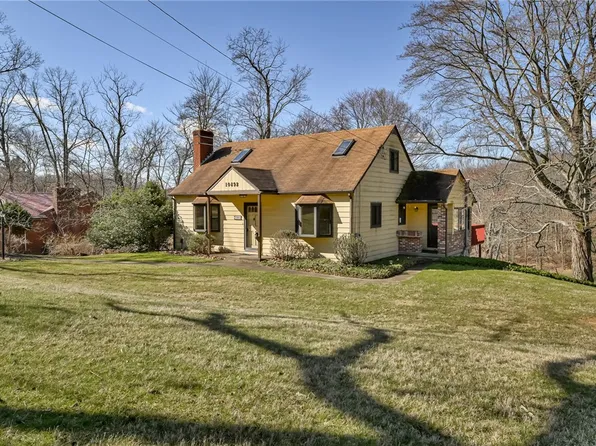 10892 Babcock Blvd, Gibsonia, PA 15044