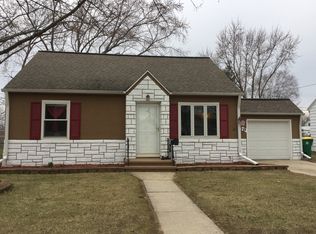 559 Peters St, Green Bay, WI 54302
