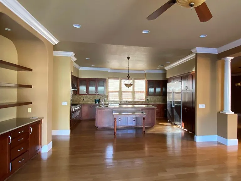 661 Arlene Ct — Photo 4
