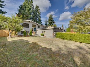 16741 6th Ave NE, Seattle, WA 98155