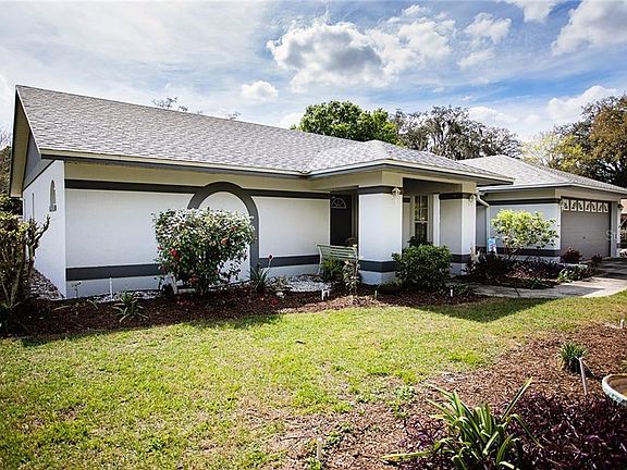 3rd image of 1335 Hammock Shade Dr