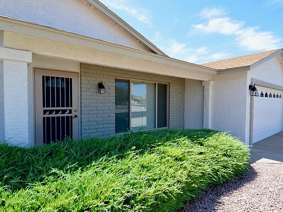 5th image of 8117 E Edgewood Cir