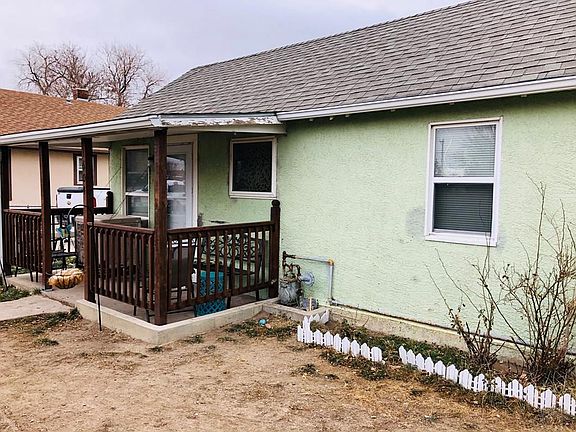 3rd image of 1604 E 3rd St
