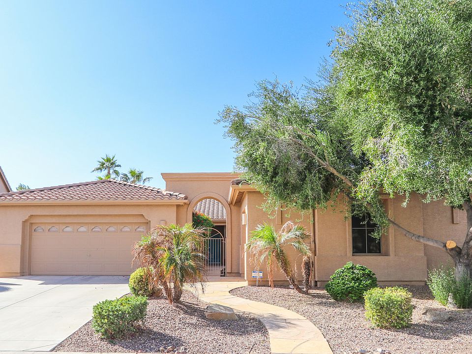 1st image of 24020 S Sunny Side Dr