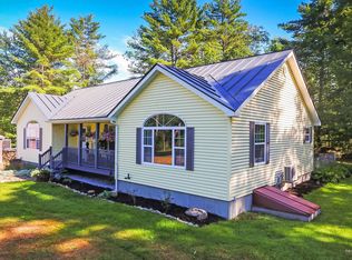 11 Woodland Dr, West Gardiner, ME 04345