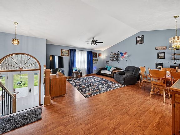 3rd image of 70 Tannery Rd