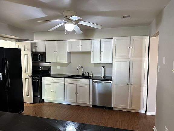 Kitchen with granite counter