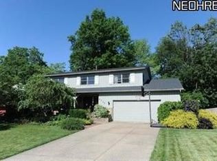 4028 Westminster Ln, Stow, OH 44224