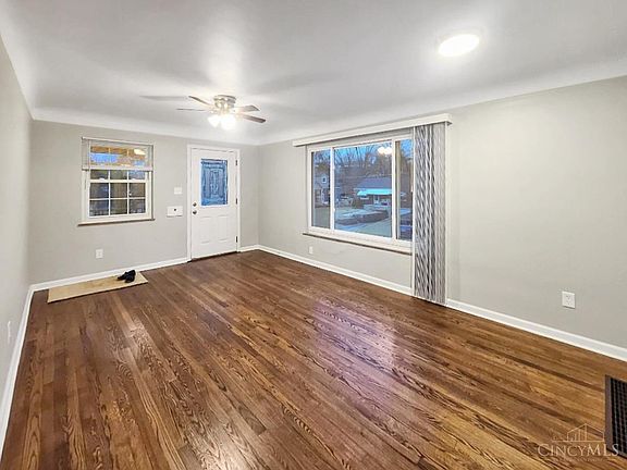 4th image of 560 Virgil Rd