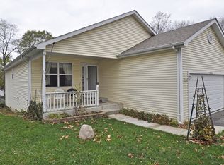 35724 N Wilson Rd, Ingleside, IL 60041