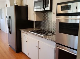 17546 Chase St, Northridge, CA 91325