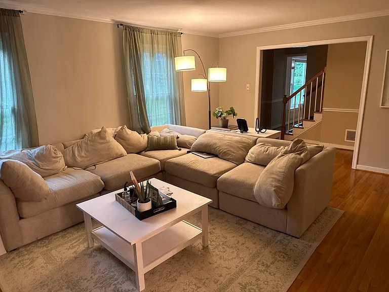 11901 Fairlington Ln — Photo 5