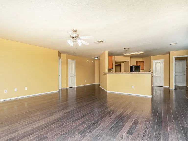 2015 Woodhurst Trl — Photo 6
