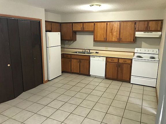 Large kitchen