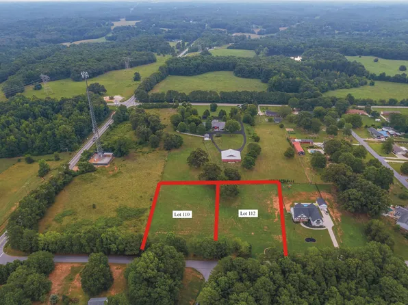 110 Marseille Dr, Simpsonville, SC 29680