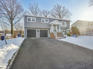 25 Hillside Ave, Clark, NJ 07066