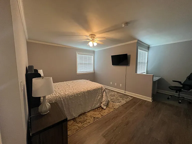 2100 Old Taylor Rd #310 — Photo 4
