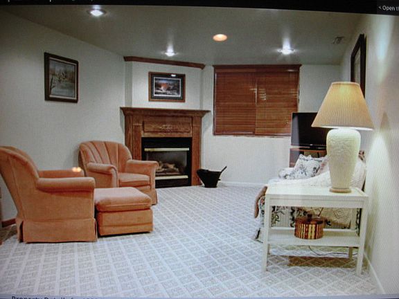 5th image of 1328 Truman Pl