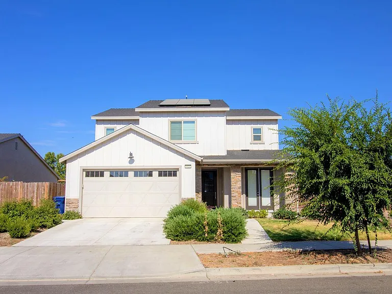 4419 Kerr Ct — Photo 1