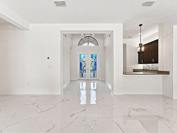 5th image of 4617 Azalea DR