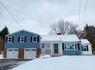 54 Wellfleet Dr, West Springfield, MA 01089