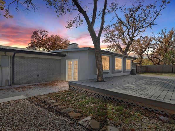 1201 NW 6th Ave, Mineral Wells, TX 76067