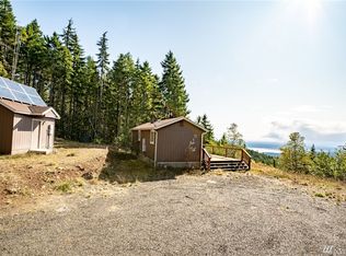 2351 N Dow Mountain Rd, Hoodsport, WA 98548