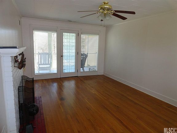 4th image of 208 Lower Creek Dr