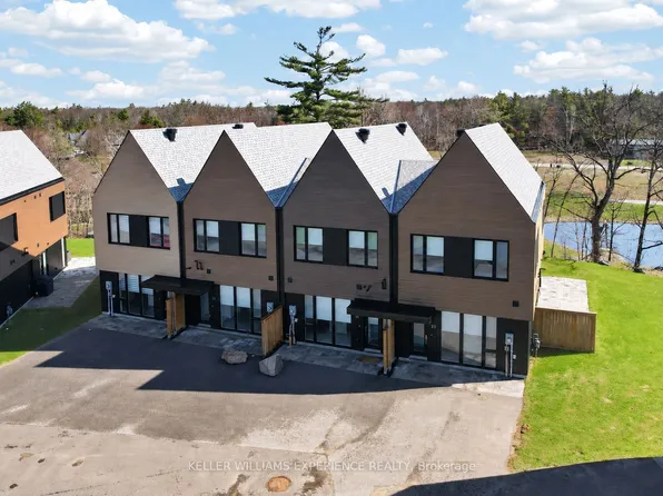 31 Rockmount Cres, Gravenhurst, ON P1P 0A6