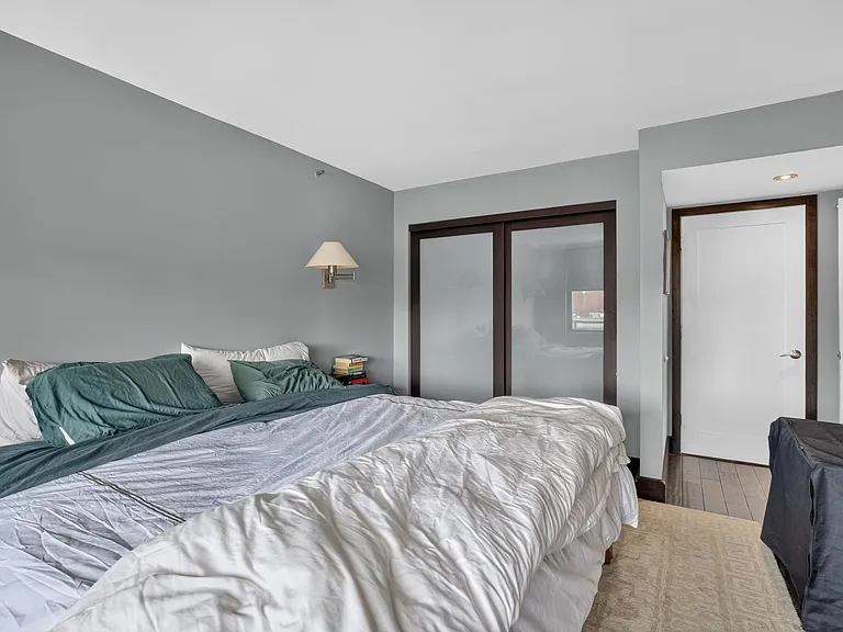 551 Observer Hwy #14D — Photo 22