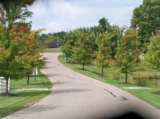 2674 Shaker Vlg, Cleves, OH 45052