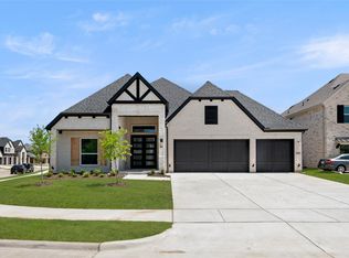 7032 Hidden Harbor Rd, Grand Prairie, TX 75054