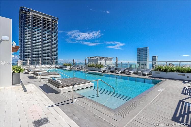 1st image of 1010 Brickell Ave #7