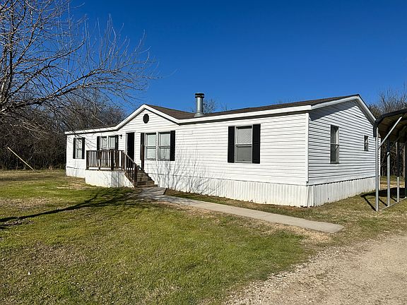 2nd image of 437 SE County Road 3130