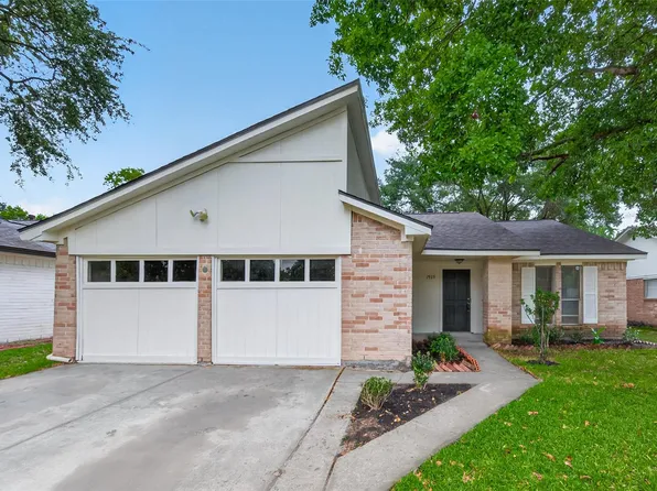 7515 Londres Dr, Houston, TX 77083