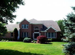 39 Delaware Ave, Stirling, NJ 07980