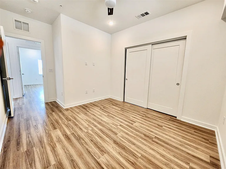 4802 S Congress Ave #208 — Photo 20