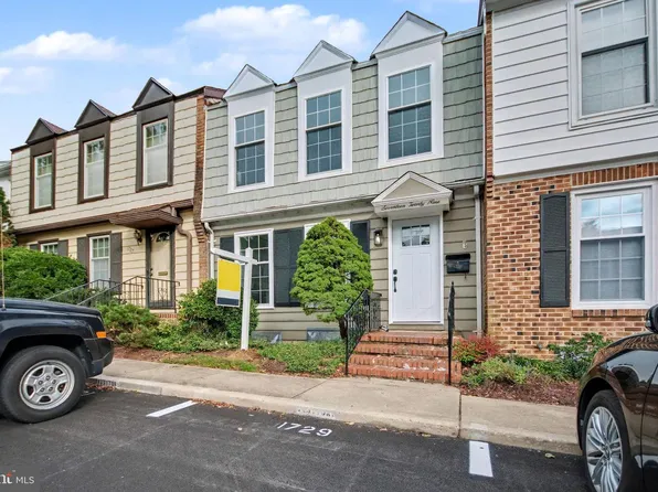 1729 Dana St #6, Crofton, MD 21114