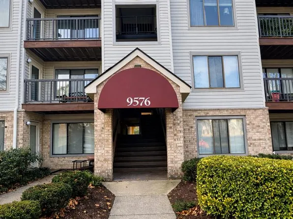 9576 Jayhawk Ter APT 301, Manassas, VA 20110