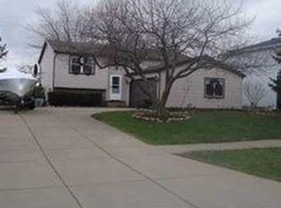 3699 Breckenridge Rd, Hamburg, NY 14075